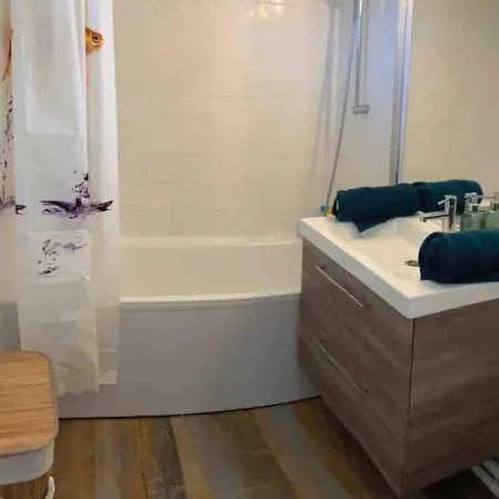 Apartment Avec Piscine Aux Portes D'honfleur *